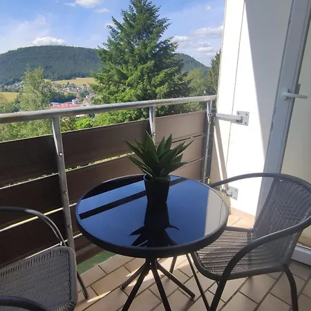 Traumblick Mit Pool Apartment